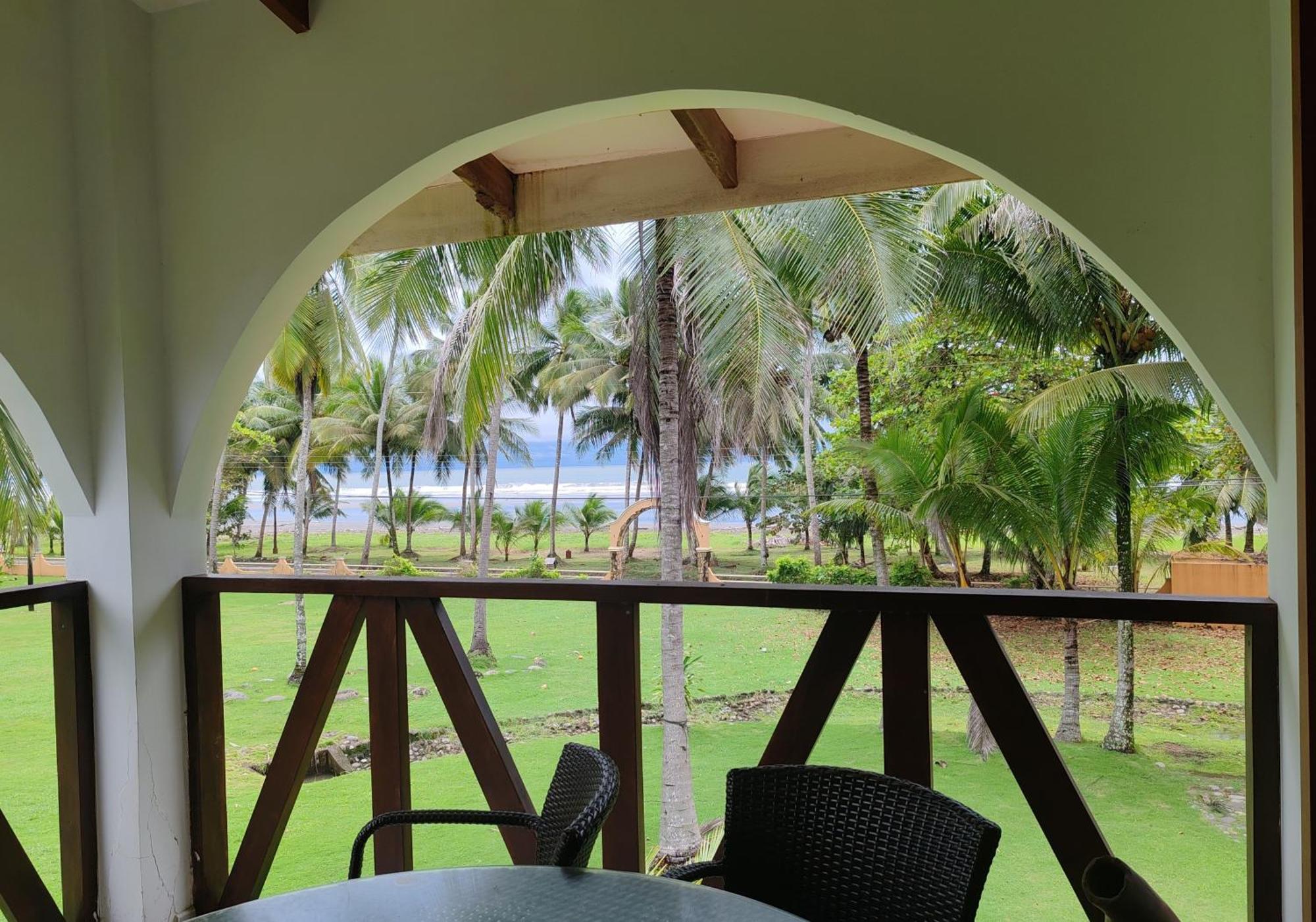 Marenaz Oceanfront Resort Esterillos Este Exteriér fotografie